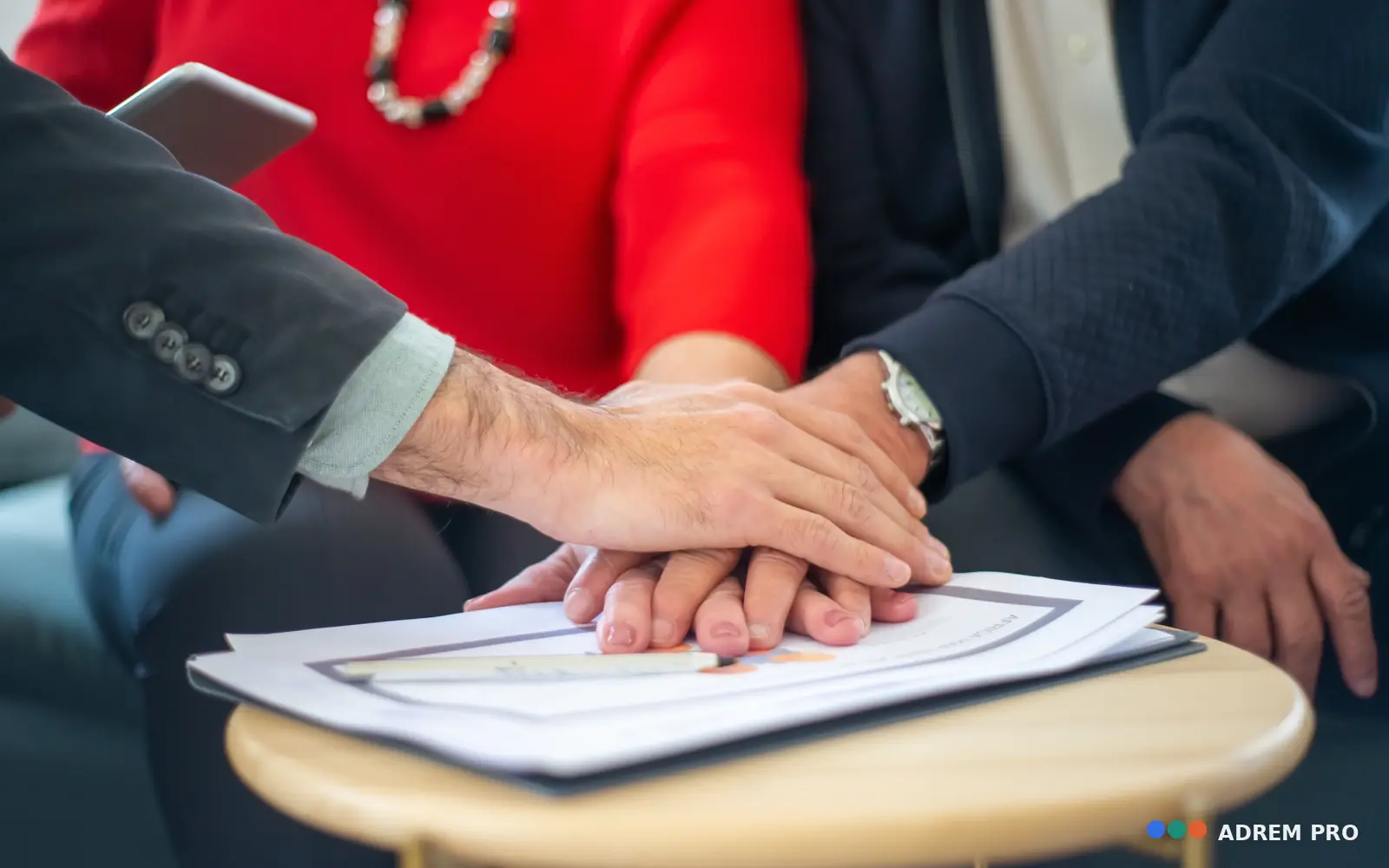 Engagement d'un contrat de prévoyance TNS chez Adrem Pro